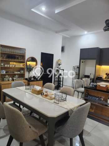Hot Offer Hunian Premium Ideal dan Luas di Pamulang, Tangerang Selatan Hot Offer Hunian Premium Ideal dan Luas di Pamulang, Tangerang Selatan
