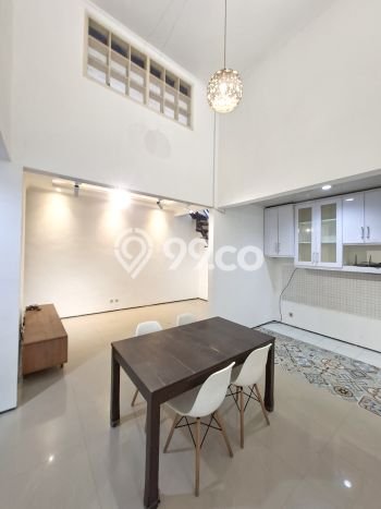 Rumah Modern 2 Kamar LT 96m2 di Bintaro Rumah Modern 2 Kamar LT 96m2 di Bintaro