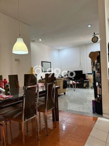 Rumah Modern Cantik 3 KT Bisa Langsung Pindah di Ciputat Rumah Modern Cantik 3 KT Bisa Langsung Pindah di Ciputat