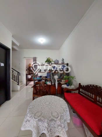Hunian Nyaman Asri 3 KT Siap Huni di Bintaro Tangerang Selatan Hunian Nyaman Asri 3 KT Siap Huni di Bintaro Tangerang Selatan
