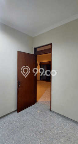 Rumah Elit Modern Siap Huni di Manyar Surabaya Rumah Elit Modern Siap Huni di Manyar Surabaya