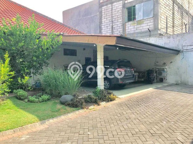 Rumah Elit Modern Tanpa Renovasi di Kendangsari Surabaya Rumah Elit Modern Tanpa Renovasi di Kendangsari Surabaya