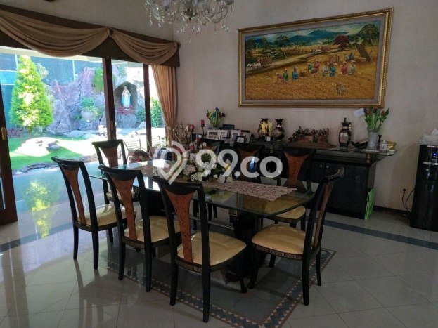 Rumah Elit Modern Tanpa Renovasi di Kendangsari Surabaya Rumah Elit Modern Tanpa Renovasi di Kendangsari Surabaya