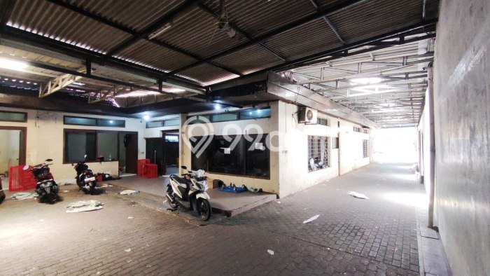 Komersial bagus disewakan di Sawahan Surabaya dengan LB 600m2 harga sewa terbaik Komersial bagus disewakan di Sawahan Surabaya dengan LB 600m2 harga sewa terbaik
