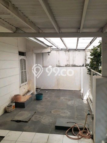 Rumah Modern Cantik 2 KT Bisa Langsung Pindah di Rungkut Rumah Modern Cantik 2 KT Bisa Langsung Pindah di Rungkut
