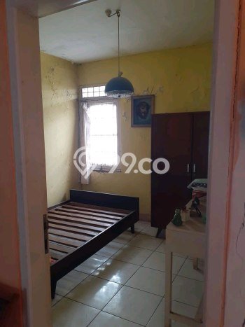 Rumah Modern Cantik 2 KT Bisa Langsung Pindah di Rungkut Rumah Modern Cantik 2 KT Bisa Langsung Pindah di Rungkut
