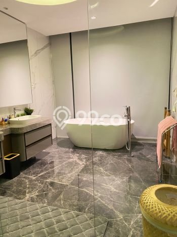Rumah Luxury Modern Siap Huni di BSD Tangerang Rumah Luxury Modern Siap Huni di BSD Tangerang