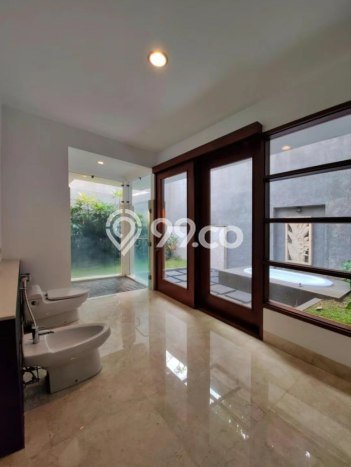 For Sale Rumah Elit Exclusive di Cilandak, Jakarta Selatan For Sale Rumah Elit Exclusive di Cilandak, Jakarta Selatan