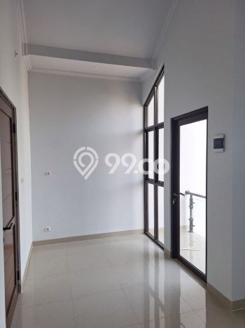 Rumah Strategis Modern Lb 75m2 di Ciputat, Tangerang Selatan Rumah Strategis Modern Lb 75m2 di Ciputat, Tangerang Selatan