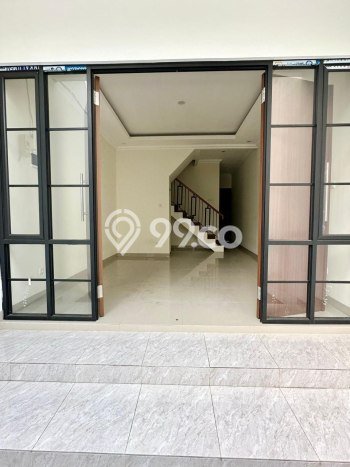 Hot Offer Hunian Premium Ideal dan Luas di Kebon Jeruk, Jakarta Barat Hot Offer Hunian Premium Ideal dan Luas di Kebon Jeruk, Jakarta Barat