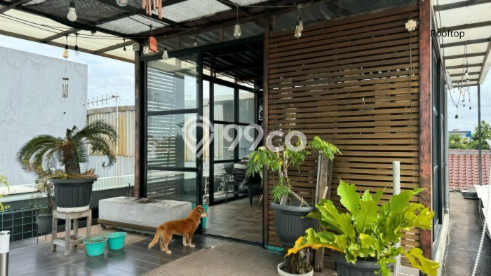 Hunian Mewah LB 206m2 Siap Huni Desain Elegan di Permata Buana, Jakarta Barat Hunian Mewah LB 206m2 Siap Huni Desain Elegan di Permata Buana, Jakarta Barat