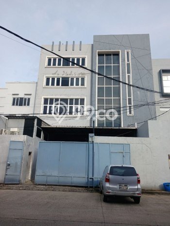 Lokasi Strategis! Dijual Gudang Bisnis di Penjaringan, Jakarta Utara Kondisi Bagus Lokasi Strategis! Dijual Gudang Bisnis di Penjaringan, Jakarta Utara Kondisi Bagus