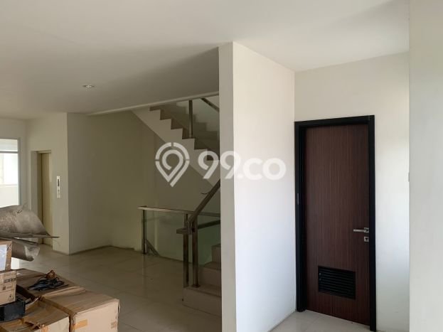 Dijual! Ruko di Pegadungan Jakarta Barat LT 108m2 / LB 342m2 Kawasan Strategis Dijual! Ruko di Pegadungan Jakarta Barat LT 108m2 / LB 342m2 Kawasan Strategis