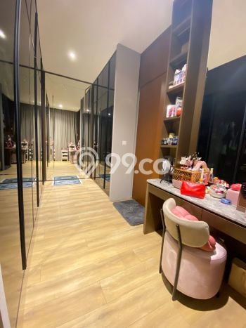 Rumah Luxury Modern Siap Huni di BSD Tangerang Rumah Luxury Modern Siap Huni di BSD Tangerang