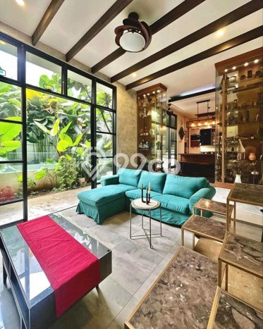 Rumah Elit Modern Siap Huni di Pejaten Jakarta Selatan Rumah Elit Modern Siap Huni di Pejaten Jakarta Selatan