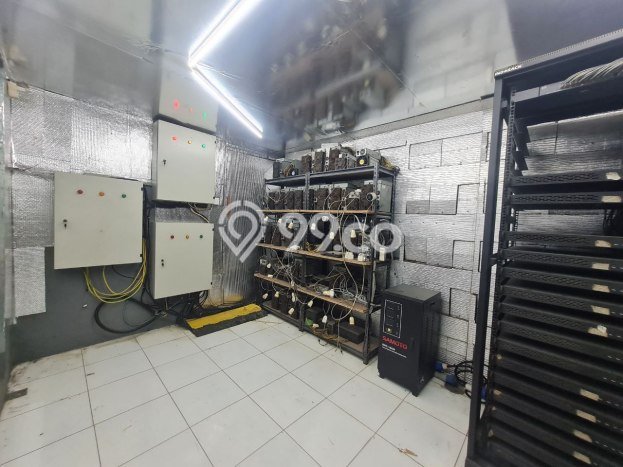 Dijual Rumah Premium dengan Fasilitas Sekitar Lengkap di Serpong, Tangerang Selatan Dijual Rumah Premium dengan Fasilitas Sekitar Lengkap di Serpong, Tangerang Selatan
