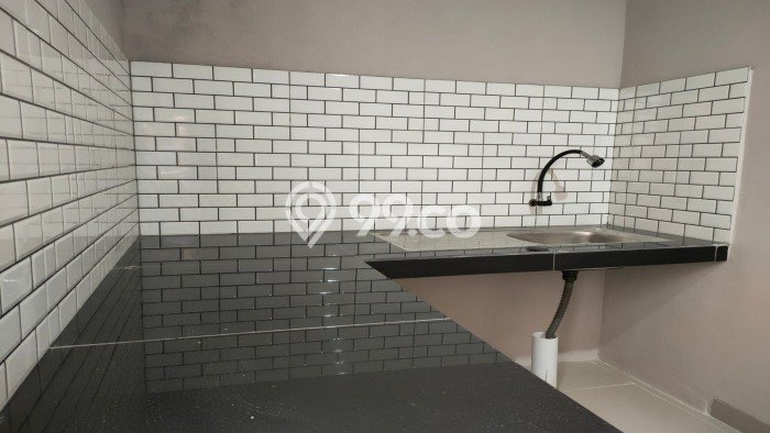 Rumah Sederhana Dijual di Sawangan 2 Kamar dengan LT 60m2 Rumah Sederhana Dijual di Sawangan 2 Kamar dengan LT 60m2
