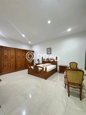 Rumah Elit LB 580m2 Siap Huni Desain Elegan di Margonda, Depok Rumah Elit LB 580m2 Siap Huni Desain Elegan di Margonda, Depok