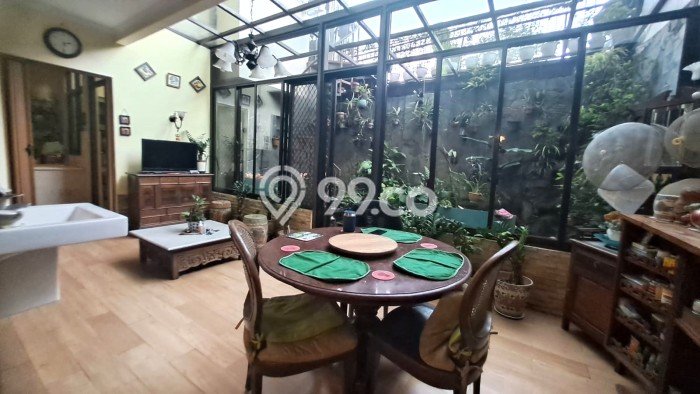 Jual Rumah Luas Megah Dengan View Cantik di Kebagusan, Jakarta Selatan Jual Rumah Luas Megah Dengan View Cantik di Kebagusan, Jakarta Selatan