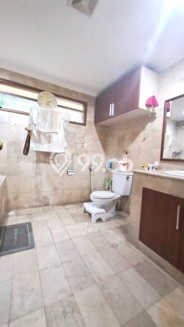 Jual Rumah Luas Megah Dengan View Cantik di Kebagusan, Jakarta Selatan Jual Rumah Luas Megah Dengan View Cantik di Kebagusan, Jakarta Selatan