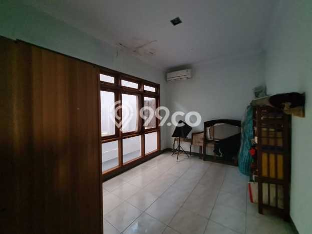 Dijual Cepat Rumah Bagus Siap Huni LB 154m2 di Ciputat, Tangerang Selatan Dijual Cepat Rumah Bagus Siap Huni LB 154m2 di Ciputat, Tangerang Selatan