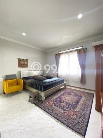 Hunian Mewah Siap Huni LT 554m2 di Cinere, Depok Hunian Mewah Siap Huni LT 554m2 di Cinere, Depok