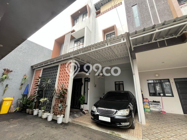 Jual Rumah Minimalis Bagus Punya 2 KT di Jagakarsa Jakarta Selatan SHM Jual Rumah Minimalis Bagus Punya 2 KT di Jagakarsa Jakarta Selatan SHM