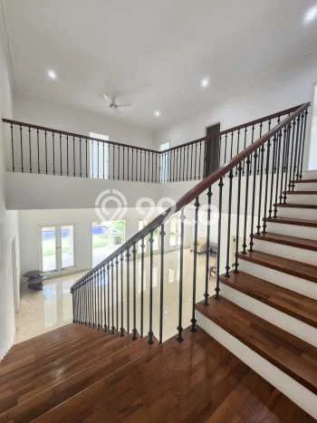 Dijual Rumah Premium dengan Fasilitas Sekitar Lengkap di Cilandak, Jakarta Selatan Dijual Rumah Premium dengan Fasilitas Sekitar Lengkap di Cilandak, Jakarta Selatan