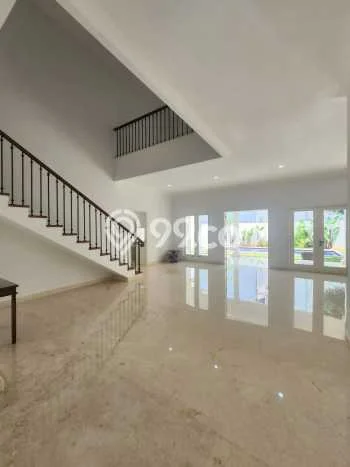 Dijual Rumah Premium dengan Fasilitas Sekitar Lengkap di Cilandak, Jakarta Selatan Dijual Rumah Premium dengan Fasilitas Sekitar Lengkap di Cilandak, Jakarta Selatan