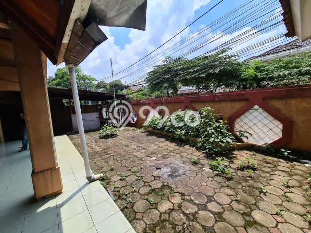 Hunian Eksklusif Dijual LT 540m2 di Cinere, Depok Hunian Eksklusif Dijual LT 540m2 di Cinere, Depok