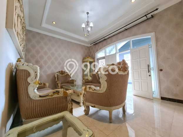 Rumah Luxury Modern Tanpa Renovasi di Lebak Bulus Jakarta Selatan Rumah Luxury Modern Tanpa Renovasi di Lebak Bulus Jakarta Selatan