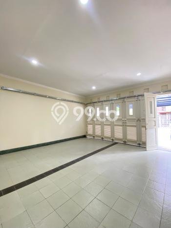 For Sale! Luxury House LT 500m2 Desain Elegan di Lebak Bulus For Sale! Luxury House LT 500m2 Desain Elegan di Lebak Bulus