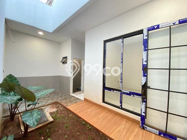 Rumah Modern Minimalis 4 Kamar Siap Huni di Cinere Rumah Modern Minimalis 4 Kamar Siap Huni di Cinere