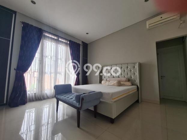 Rumah Luxury Modern Tanpa Renovasi di Pondok Labu Jakarta Selatan Rumah Luxury Modern Tanpa Renovasi di Pondok Labu Jakarta Selatan