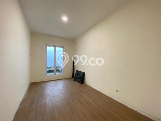 Jual Rumah Bagus Siap Huni LB 144m2 di Cinere, Depok Jual Rumah Bagus Siap Huni LB 144m2 di Cinere, Depok