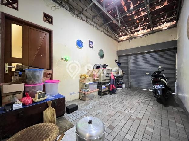 Rumah Modern Cantik 3 KT Bisa Langsung Pindah di Ciputat Rumah Modern Cantik 3 KT Bisa Langsung Pindah di Ciputat