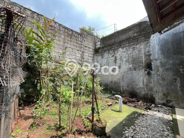 Rumah Modern Cantik 3 KT Bisa Langsung Pindah di Ciputat Rumah Modern Cantik 3 KT Bisa Langsung Pindah di Ciputat