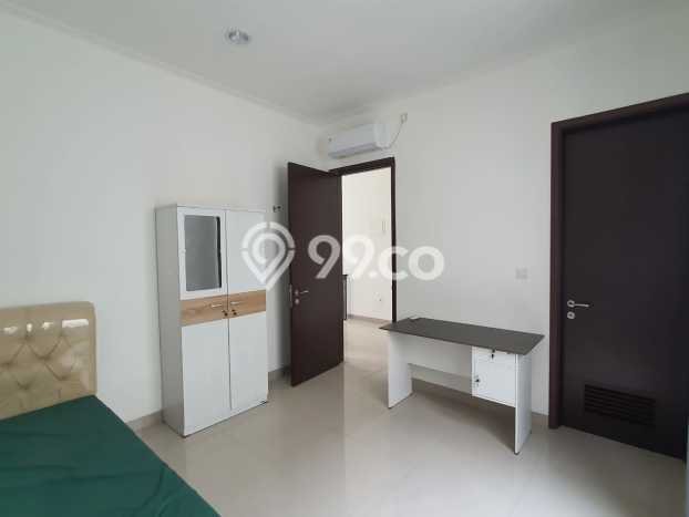 Disewakan! Rumah 4 Kamar Tidur &
3 Kamar Mandi di Pantai Indah Kapuk 2, Jakarta Utara Disewakan! Rumah 4 Kamar Tidur &
3 Kamar Mandi di Pantai Indah Kapuk 2, Jakarta Utara