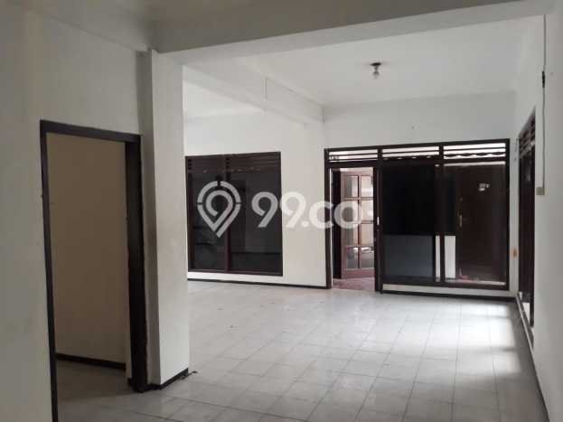 Rumah di Condong Catur, 3 KM, Lingkungan Nyaman Rumah di Condong Catur, 3 KM, Lingkungan Nyaman