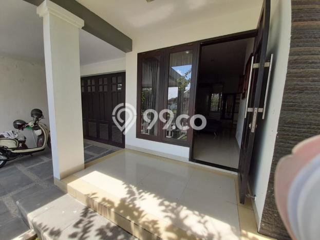 FEATURED! Rumah kawasan Ngaglik, 3 KM, Area Premium, Luas 180m² Bangunan 220m² FEATURED! Rumah kawasan Ngaglik, 3 KM, Area Premium, Luas 180m² Bangunan 220m²