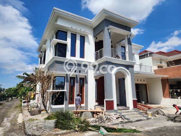 Lokasi strategis! Rumah siap huni disewakan di Ngaglik LB 570m2 Lokasi strategis! Rumah siap huni disewakan di Ngaglik LB 570m2