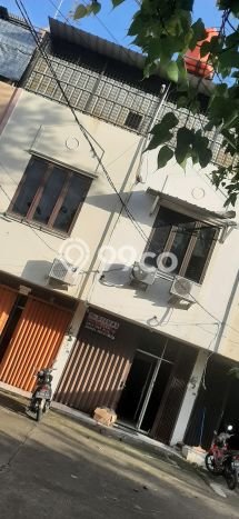 Ruko Bagus Dijual LB 450m2 Lokasi Strategis Jakarta Barat Area Cocok untuk Bisnis Ruko Bagus Dijual LB 450m2 Lokasi Strategis Jakarta Barat Area Cocok untuk Bisnis
