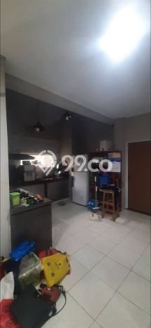 For Sale Rumah 5 Kamar Lokasi Ideal Nyaman dan Strategis di Karang Tengah For Sale Rumah 5 Kamar Lokasi Ideal Nyaman dan Strategis di Karang Tengah