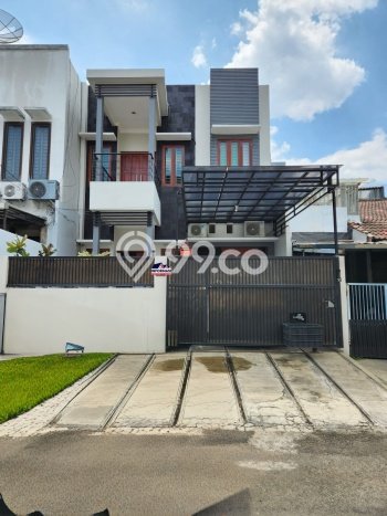 Dijual Rumah Luas Megah Dengan View Eksklusif di Puri Indah, Jakarta Barat Dijual Rumah Luas Megah Dengan View Eksklusif di Puri Indah, Jakarta Barat