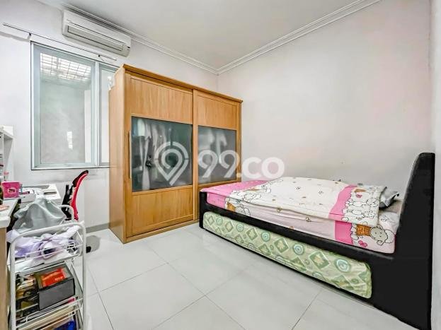 Rumah Elit Modern Siap Huni di Permata Buana Jakarta Barat Rumah Elit Modern Siap Huni di Permata Buana Jakarta Barat