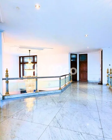 Sewa Rumah Harga Terjangkau di Intercon Jakarta Barat Punya 5 KT Sewa Rumah Harga Terjangkau di Intercon Jakarta Barat Punya 5 KT