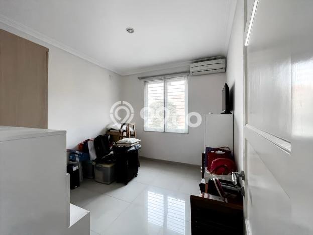 Rumah Elit Modern Siap Huni di Permata Buana Jakarta Barat Rumah Elit Modern Siap Huni di Permata Buana Jakarta Barat