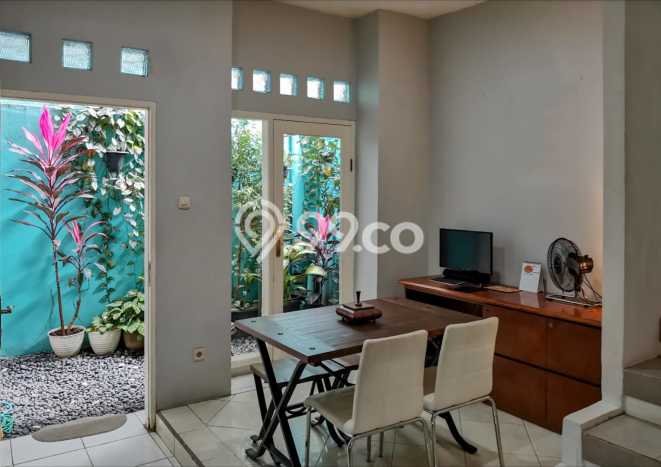 Dijual Rumah Luas Megah Dengan View Eksklusif di Bambu Apus, Jakarta Timur Dijual Rumah Luas Megah Dengan View Eksklusif di Bambu Apus, Jakarta Timur