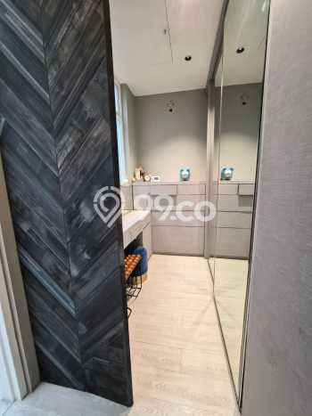 Rumah Elit LB 150m2 Siap Huni Desain Elegan di Joglo, Jakarta Barat Rumah Elit LB 150m2 Siap Huni Desain Elegan di Joglo, Jakarta Barat