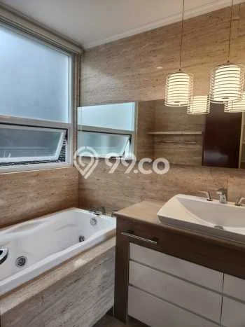 Rumah Kontrakan Jakarta Barat LT 200m2 LB 500m2 Area Permata Buana Rumah Kontrakan Jakarta Barat LT 200m2 LB 500m2 Area Permata Buana